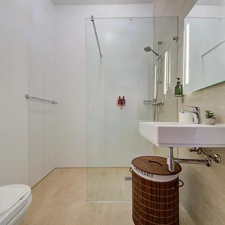 Ortigia Penthouse With Private Terrace And Distant Sea Views Appartamento *